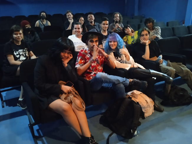Participantes da sessão de “A Chegada”, filme exibido no MIS sob a curadoria de Carolina Idelfonço (Foto: Orestes Toledo)