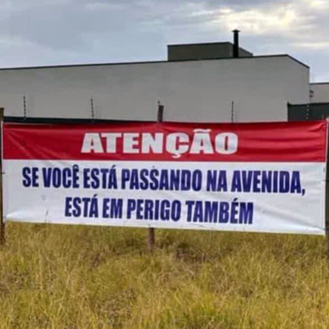 Caixa d'água colapsada traz perigo para moradores - Digitais
